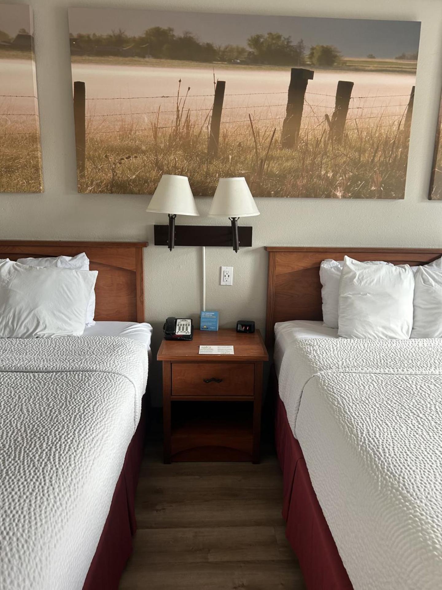 Days Inn By Wyndham Turlock Exteriör bild
